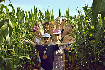 Kukuřičné bludiště nabízí originální zábavu pro děti i dospělé.